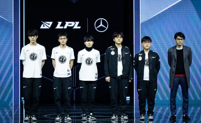 得球后冷静 得球后冷静