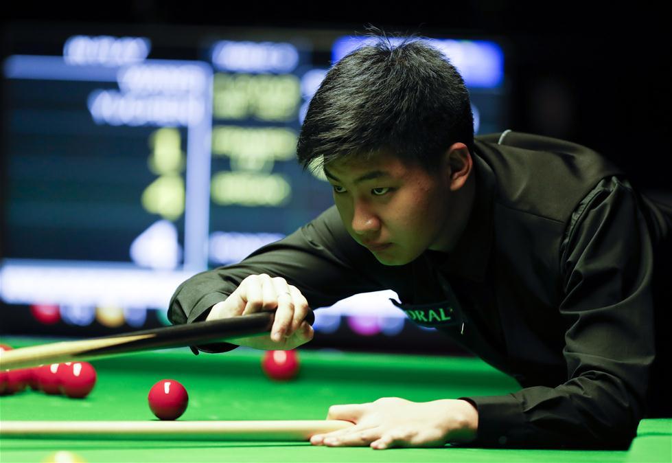 渐占据网球 渐占据网球