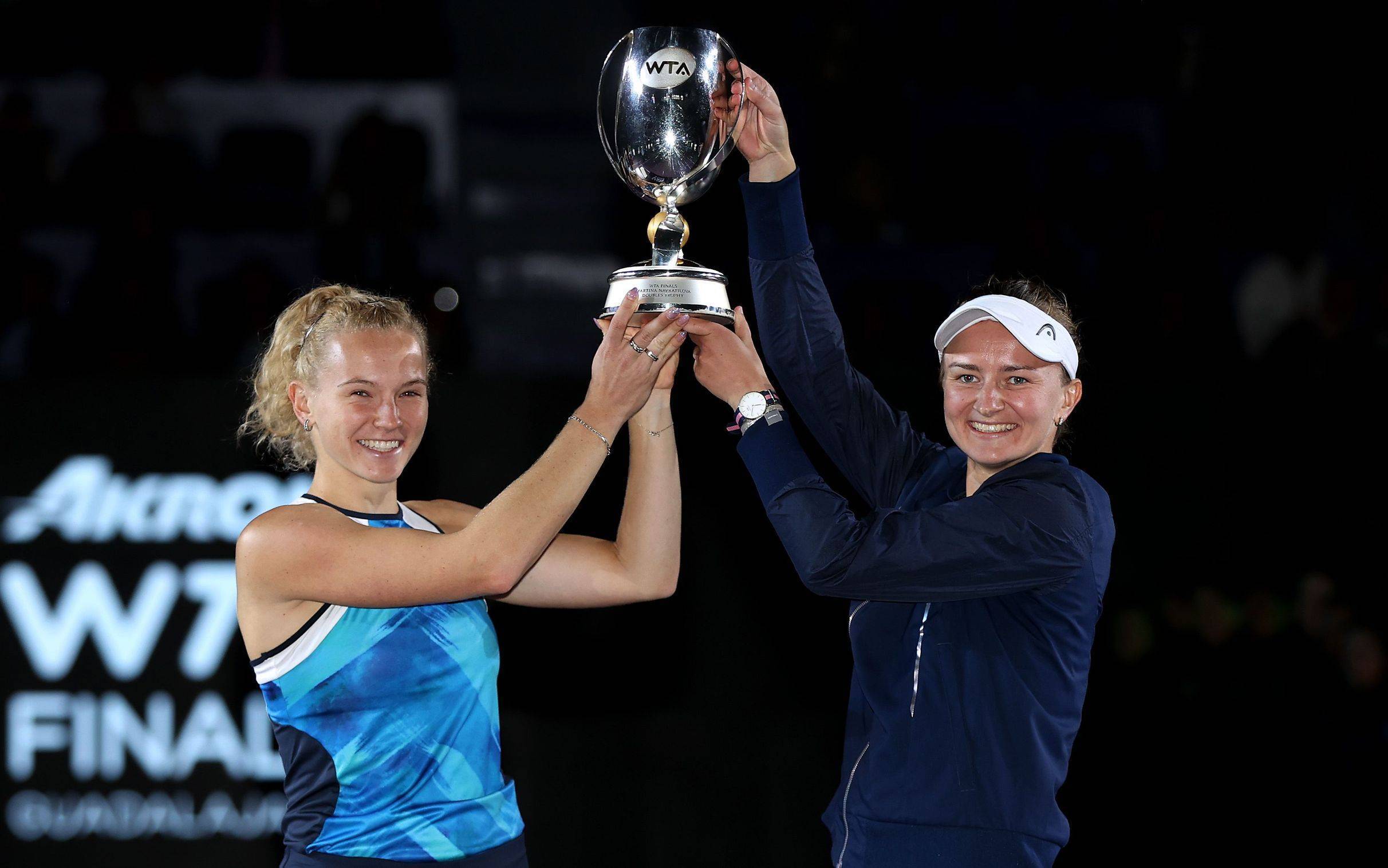 续约合同为 续约合同为